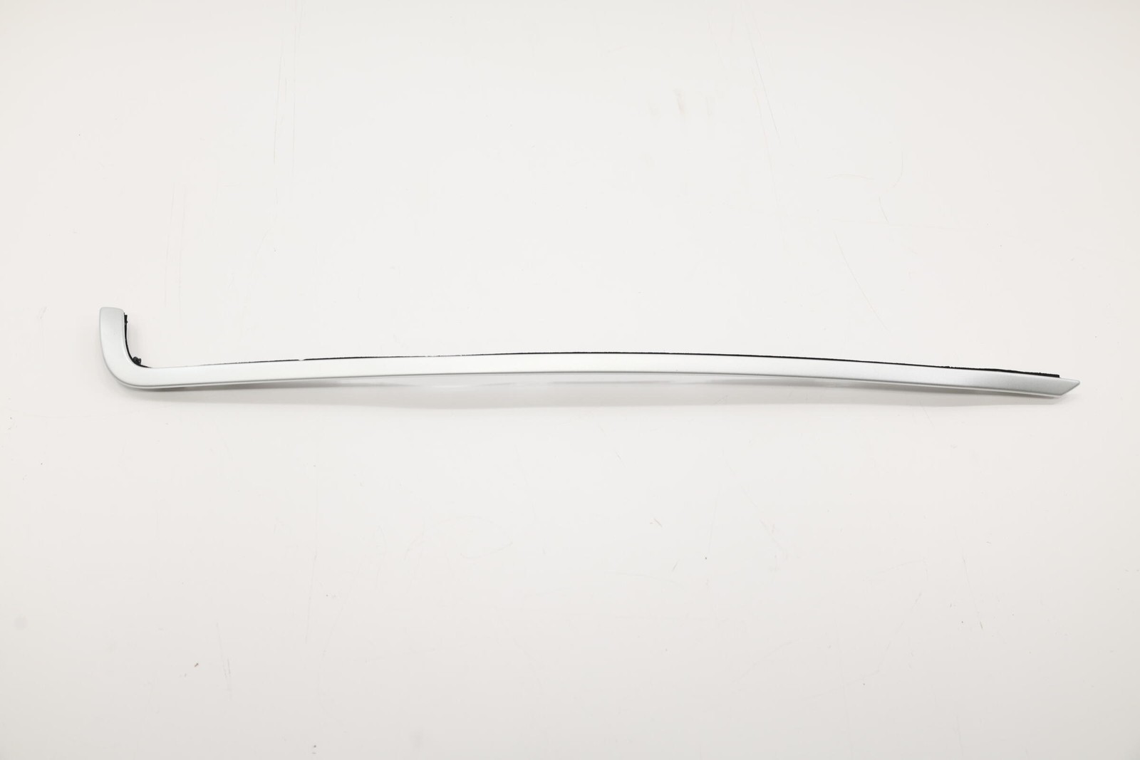 2017 – 2023 MERCEDES C43 AMG A205 CONVERTIBLE FRONT RIGHT A PILLAR MOLDING OEM