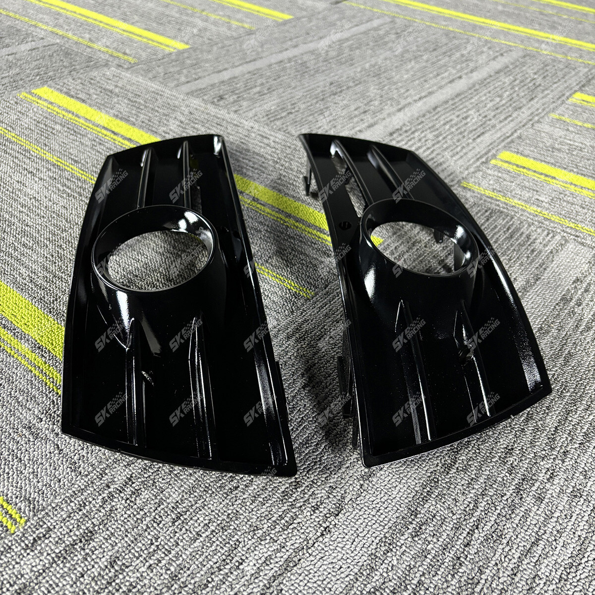For Volkswagen CC 2009-12 Glossy Black Front Bumper Upper Grille Fog Light Cover