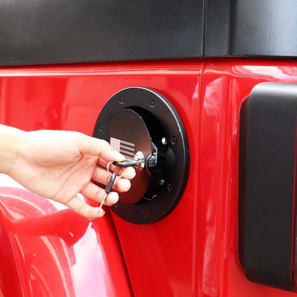 Fuel Filler Door Steel Gas Fuel Tank Cap Cover+Lock for 07-18 Jeep Wrangler JK