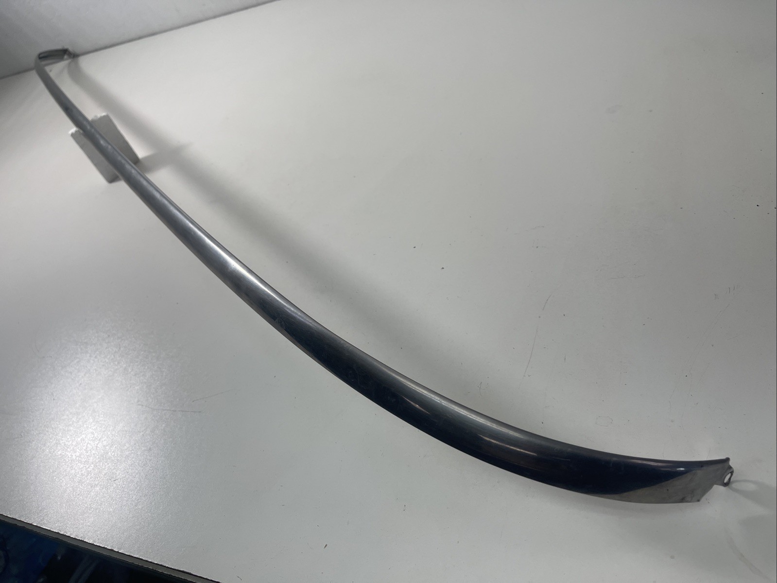 1959 60 Chevrolet El Camino Wagon Sedan Upper Windshield Molding Very Nice￼08
