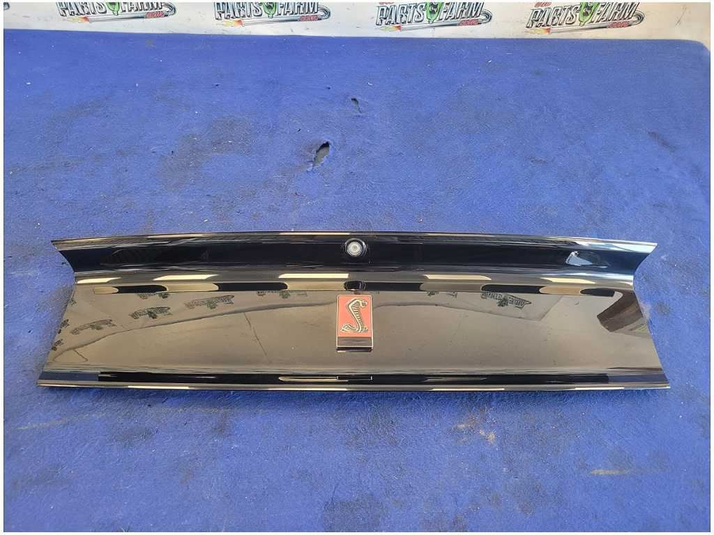 2015-2020 Ford Mustang Shelby GT350 Coupe Rear Finish Panel Decklid Emblem 2863