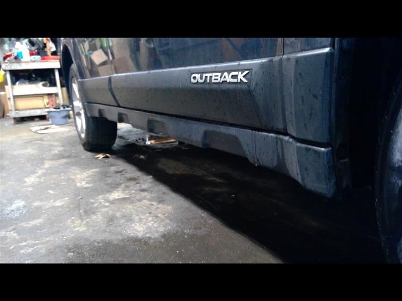 2010 2011 2012 2013 2014 OUTBACK LEGACY Right Rocker Panel Moulding 1363026