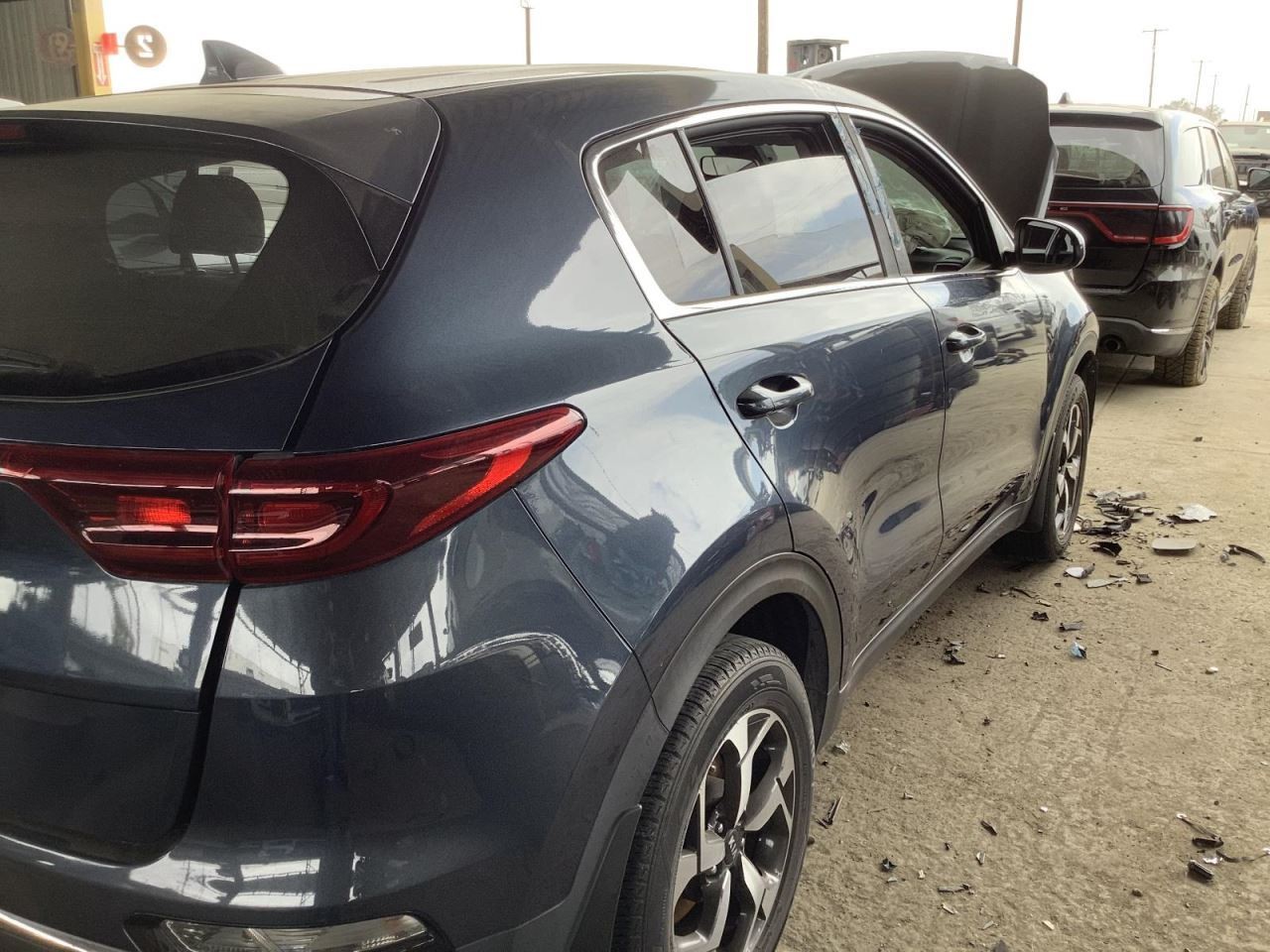 LOCAL PICKUP ONLY!Passenger Right Center Pillar Without Sunroof Fits 20-22 SPORT