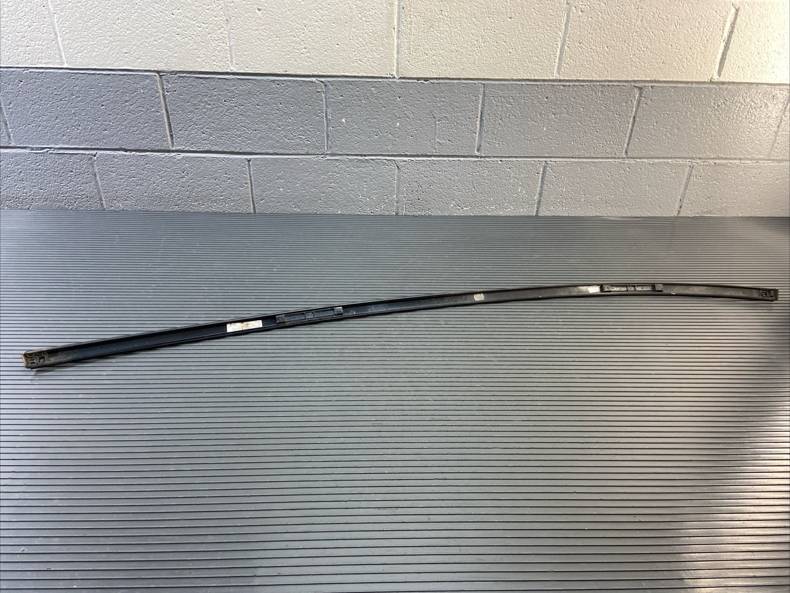 2020-2025 BMW M850i 840i G16 Left And Right Roof Molding Black OEM *NOTE*