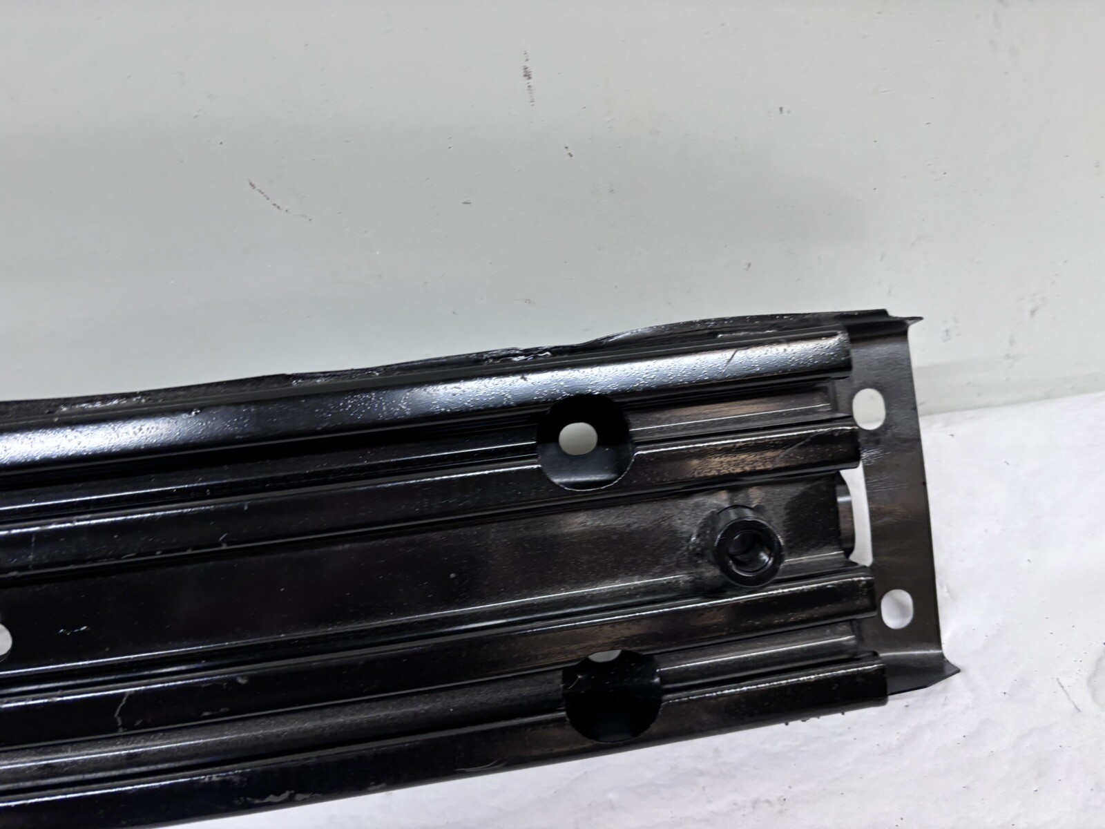 OEM 2011 2012 2013 2014 2015 Ford Explorer Front Reinforcement Impact bb5z17757a
