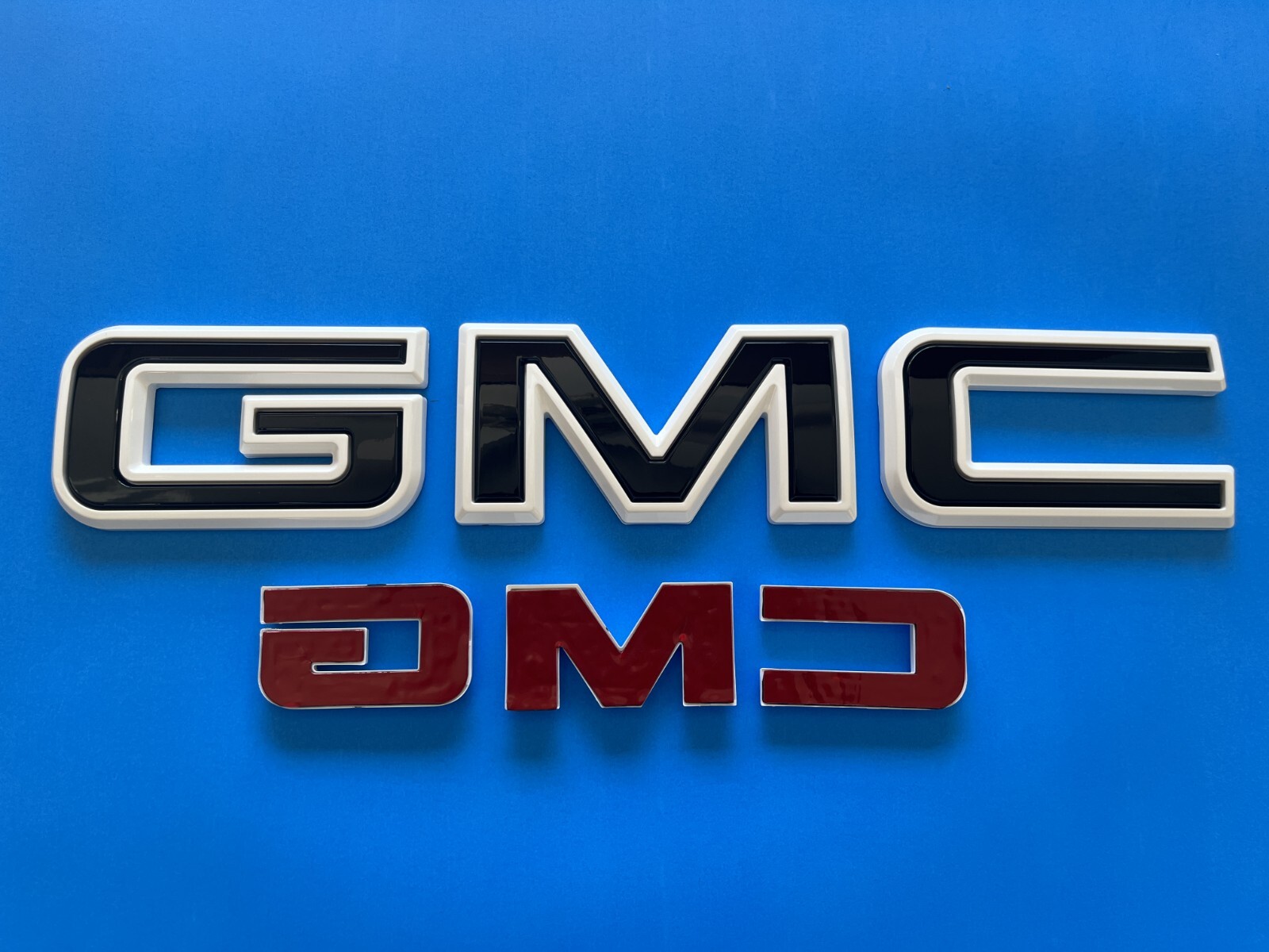 2PCS Set Front Rear White Black GMC Emblems Badges Fit For 2021+ Yukon Yukon XL