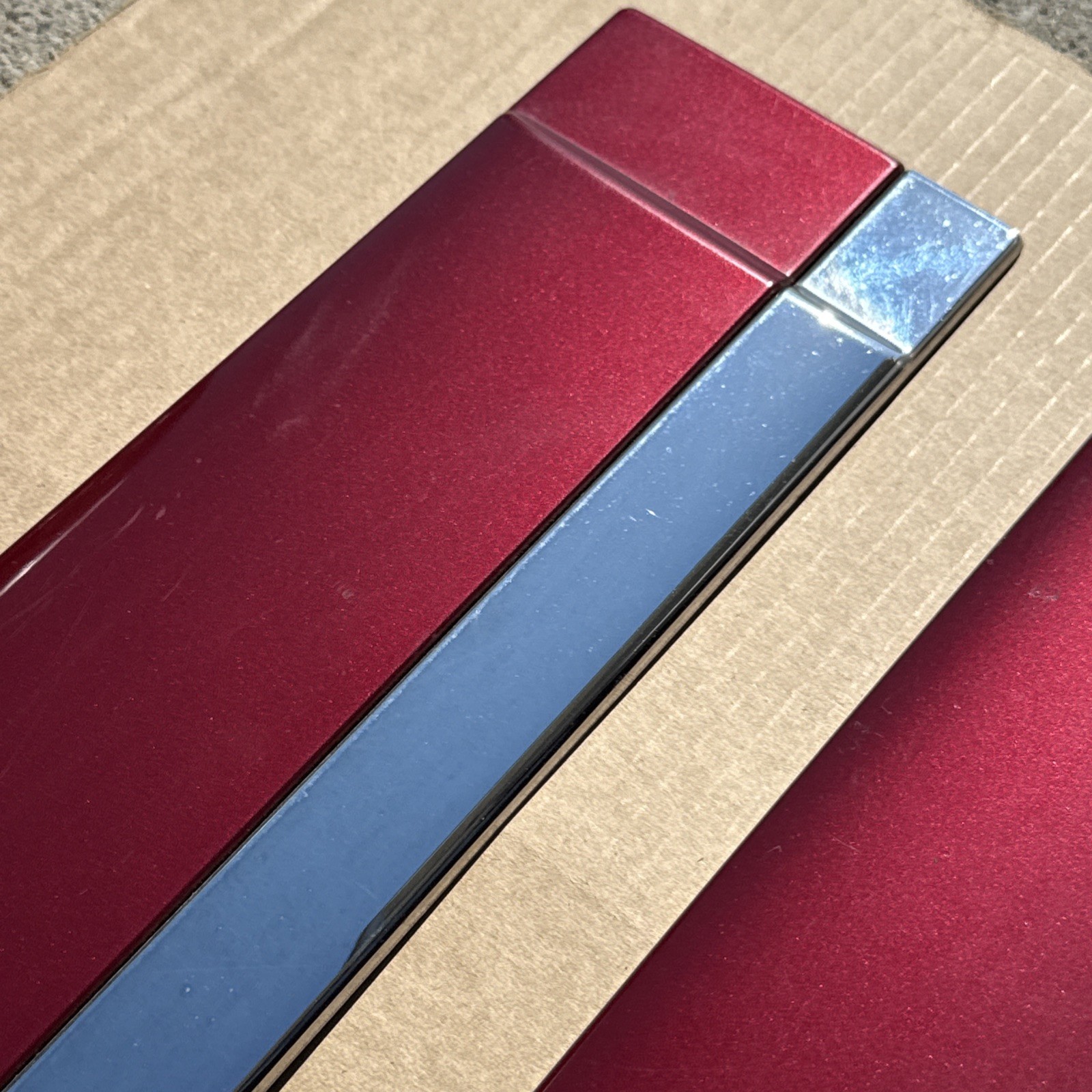 07-14 Tahoe Suburban Door Molding Trim Set Complete Front Rear 4 Pieces Red OEM