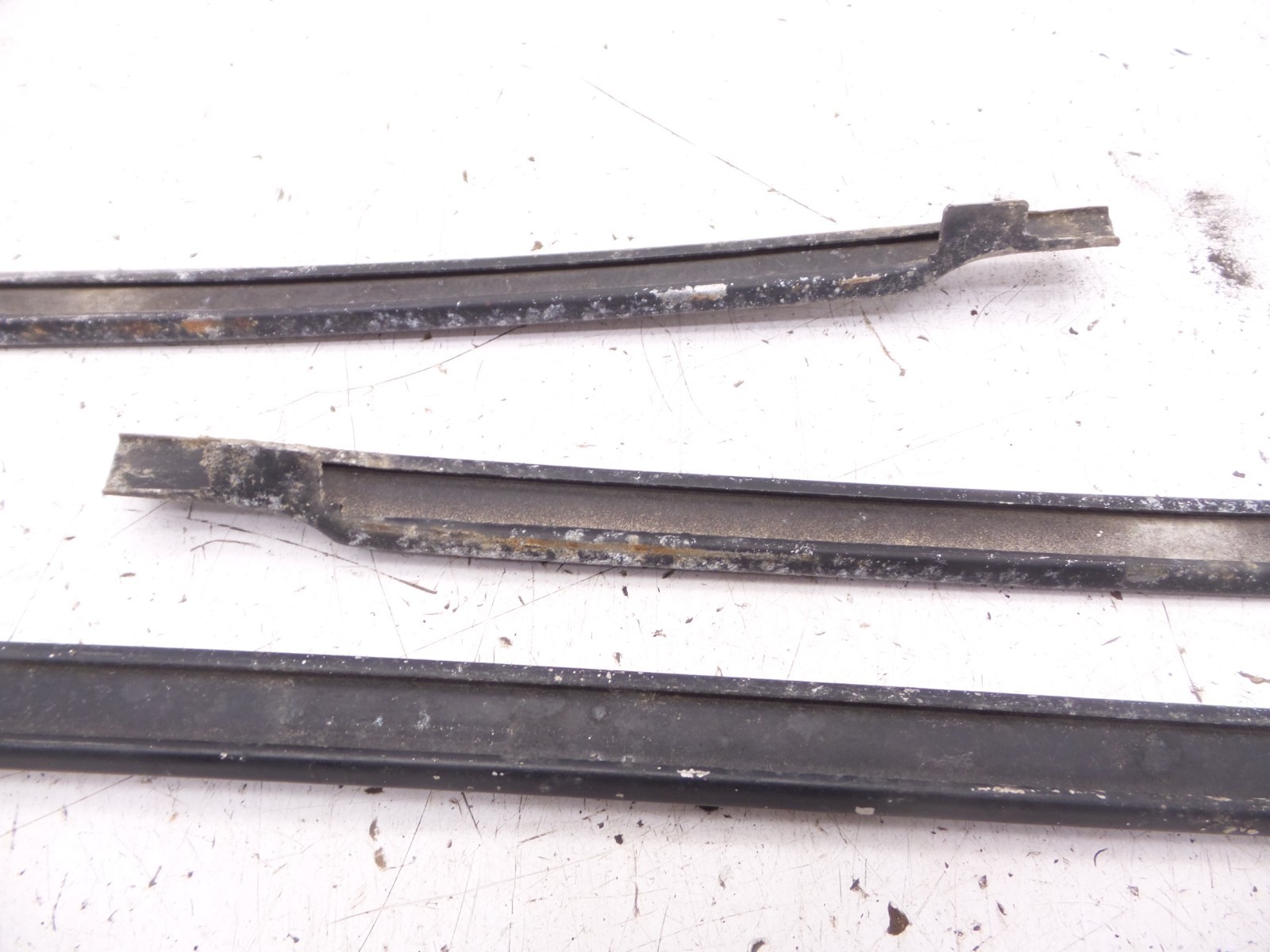 70-81 Camaro Trans Am Black Front Window Trim Molding Windshield Original GM Z28