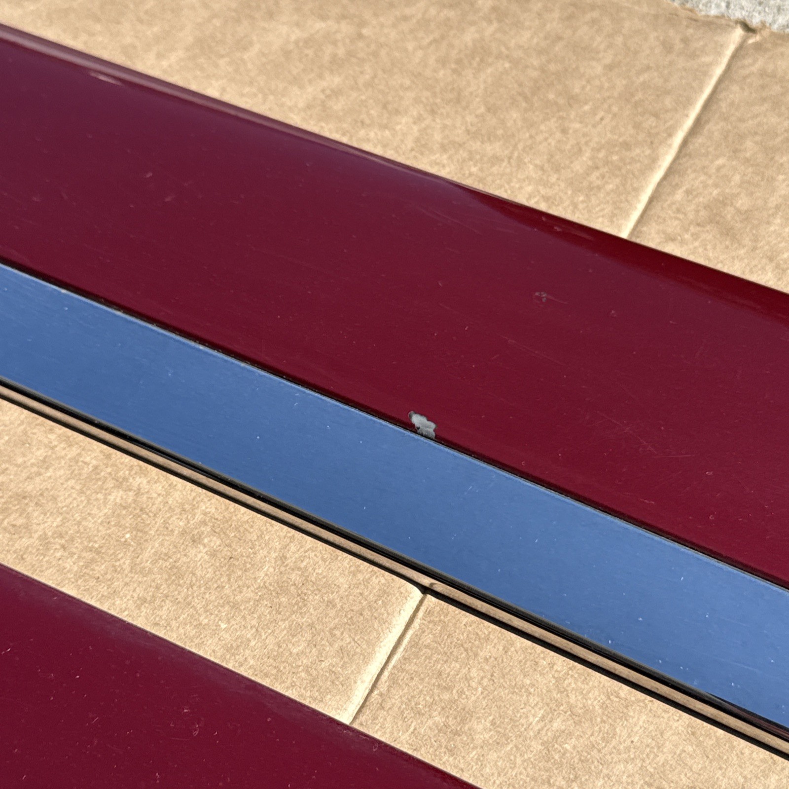 07-14 Tahoe Suburban Door Molding Trim Set Complete Front Rear 4 Pieces Red OEM