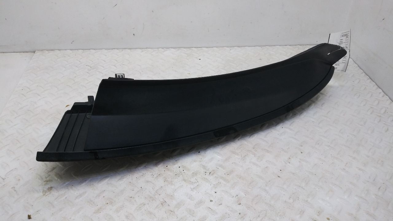 Rear Passenger Exterior Pillar Molding 15764014 Fits 00-06 TAHOE