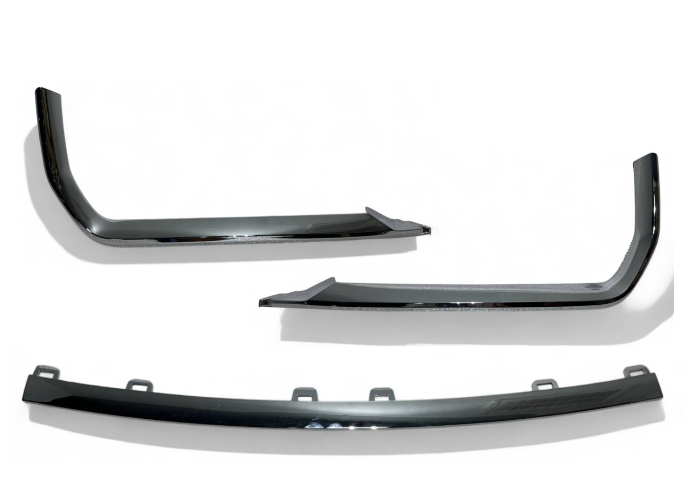 Fits 2022-2024 GMC Terrain Denali Front Bumper Left Right Lower Chrome Trim