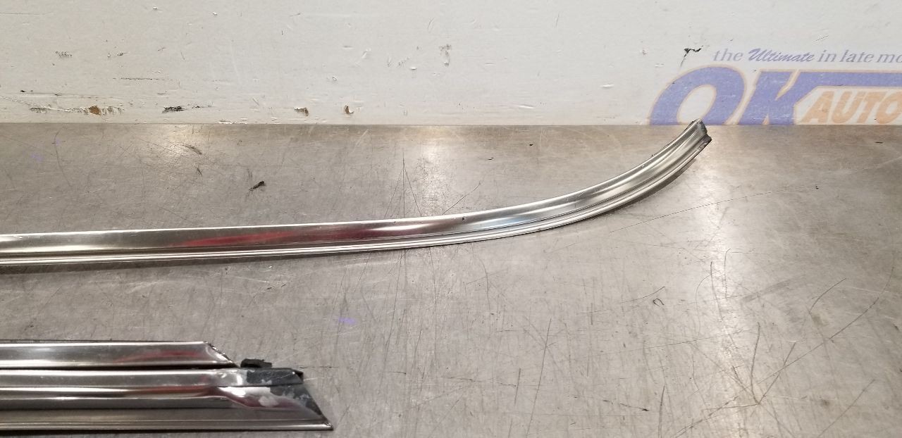 82 CHEVY CORVETTE C3 EXTERIOR WINDSHIELD CHROME TRIM SET