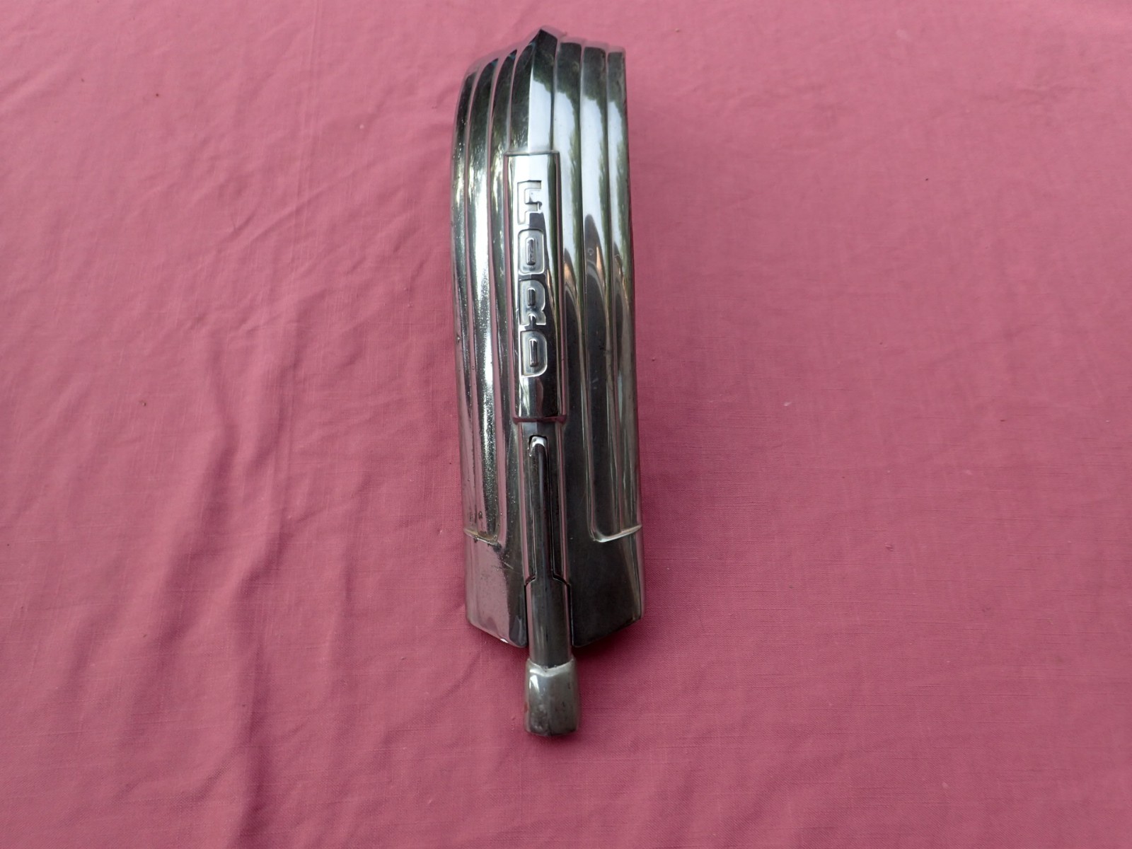1941 Ford truck front waterfall hood moulding, nice! 81C-8218-B trim