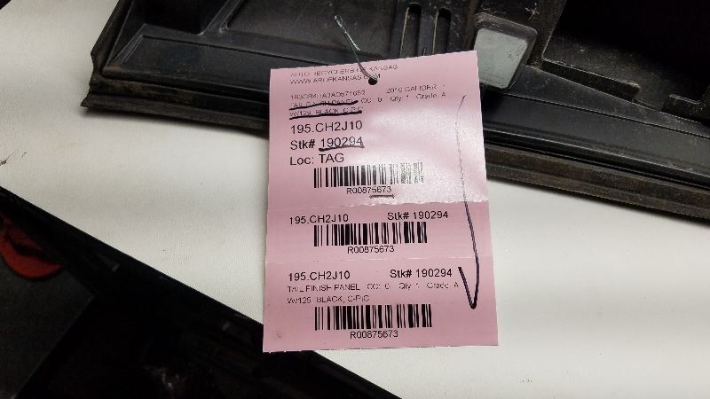 CALIBER 2010 Tail Finish Panel 875673