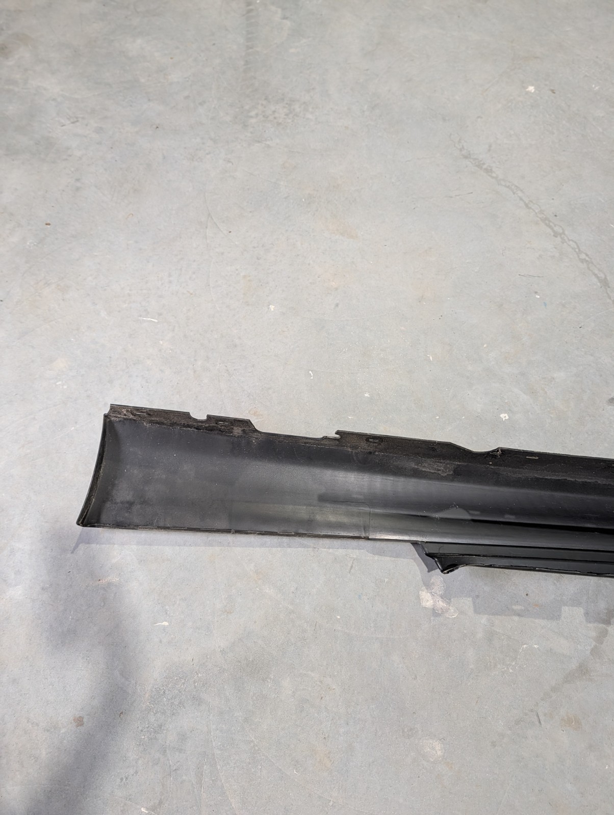 ✅08-13 BMW E82 128i 135i LOWER LEFT SIDE SKIRT ROCKER PANEL BLACK OEM