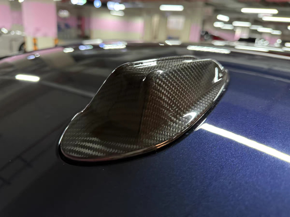Carbon Fiber Antenna Trim Cover For 2023-2025 BMW G20 G80 G42 G87 G82 X5 X6 X7