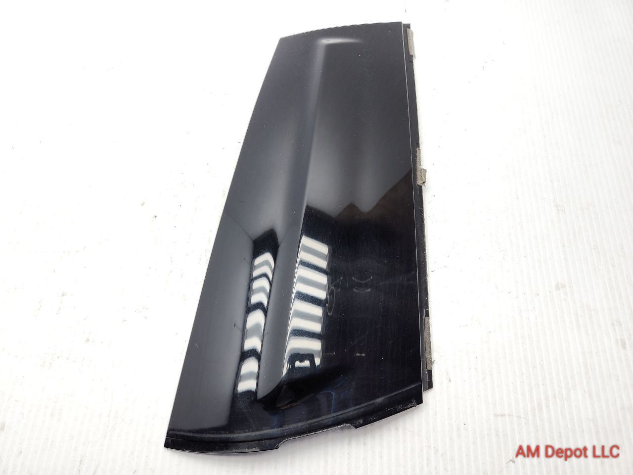 2009 Mini Cooper S R56 Rear Right C Pillar Outside Trim 51137146102