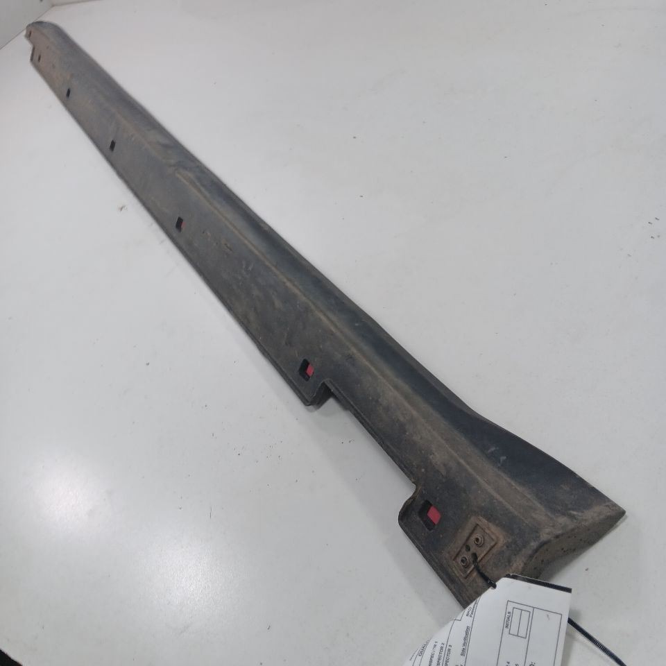 Kia Sorento Rocker Panel Trim Cover Molding Skirt Left Drivers 2018 2017 2016