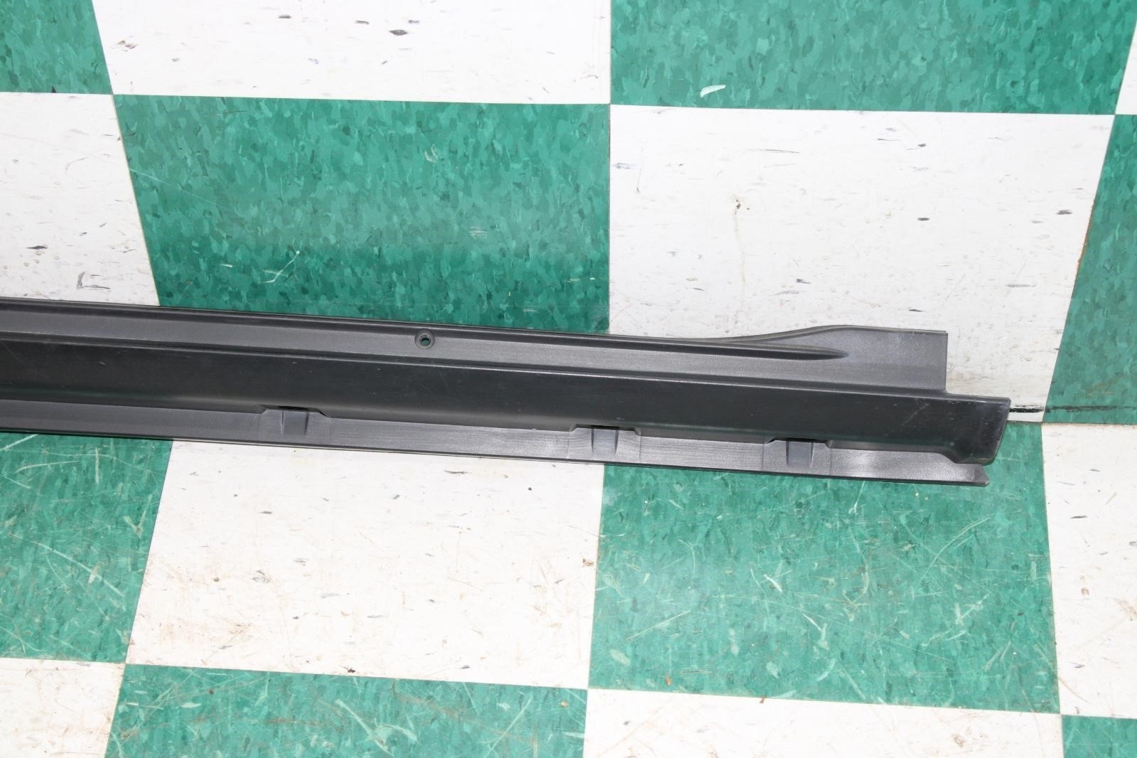 10-24 4 Runner Black Molding Passenger Right RH Rocker Side Skirt Panel OEM OE