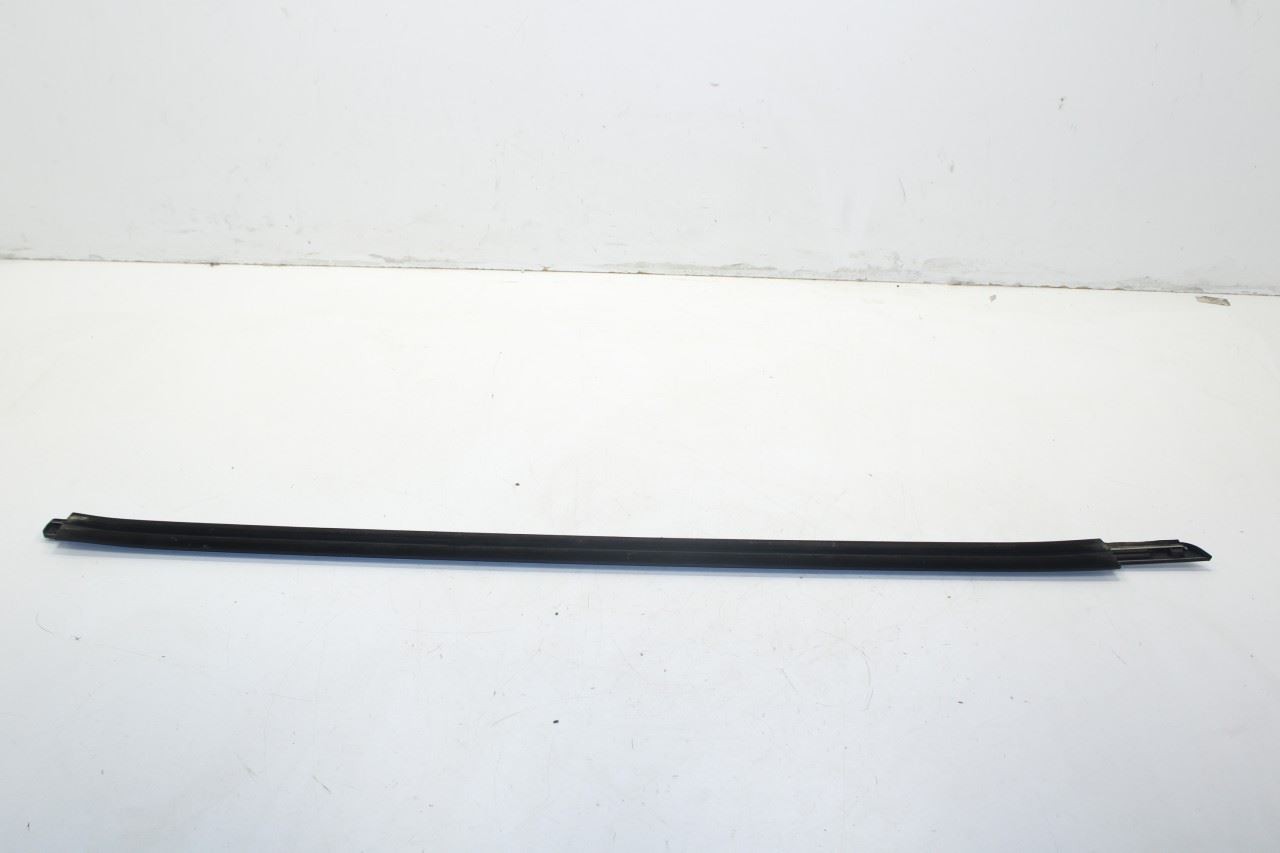 2008-2014 Dodge Challenger Front Left Door Belt Weatherstrip Pair 55399123AF OEM