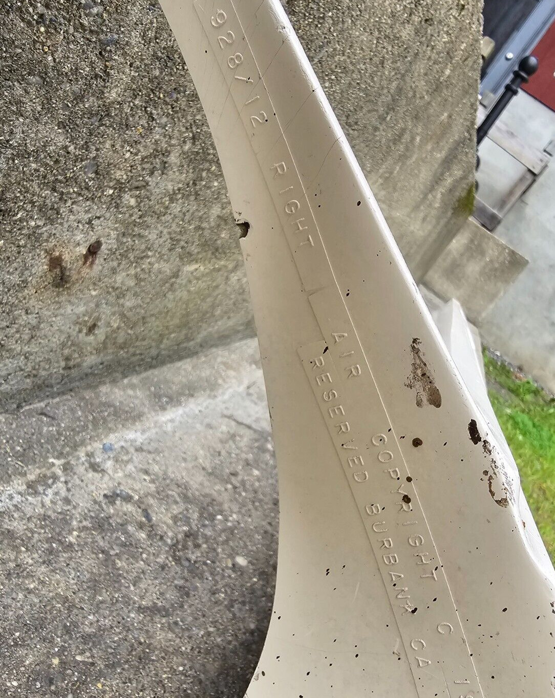 NICE USED PORSCHE 928 LIGHTWEIGHT FIBERGLASS PASSENGERS SIDE ROCKER PANEL