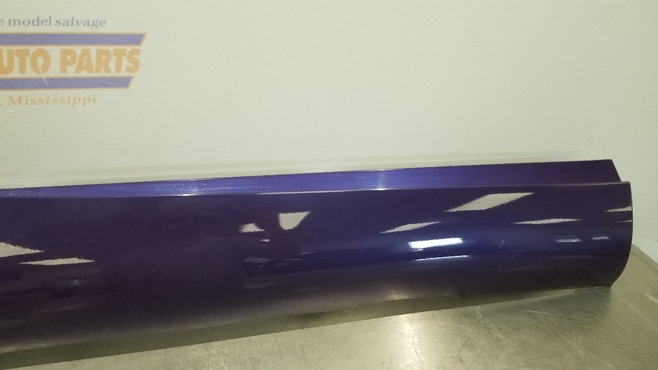 04 CHEVY SSR ROCKER PANEL MOULDING SIDE SKIRT RIGHT PASSENGER PURPLE
