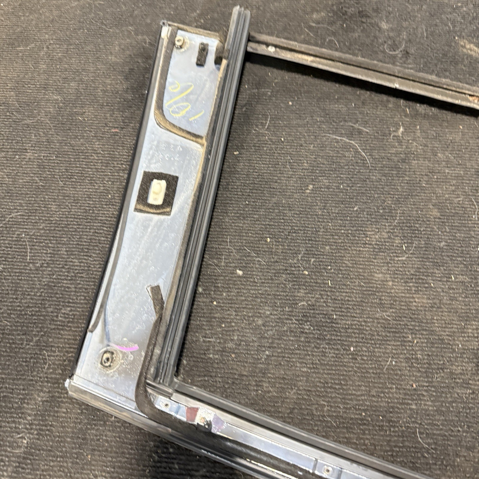 92-00 Lexus SC400 SC300 Right Door Exterior Window Trim Surround Frame
