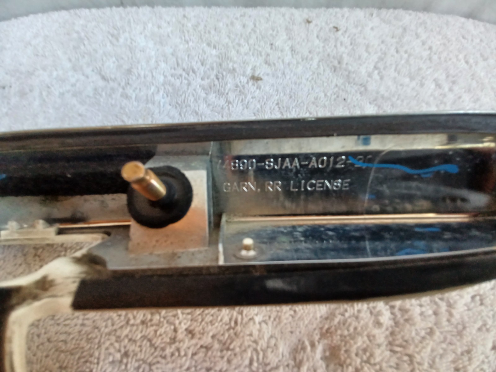 2005-2008 ACURA RL LICENSE GARNISH AND CHROME TRIM PEARL WHITE USED GOOD