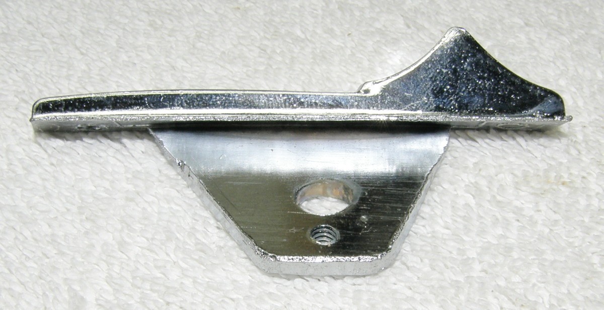 NOS 1951-53 Buick Sedan & Wagon RH Center Pillar Lower Side Sweepspear Molding