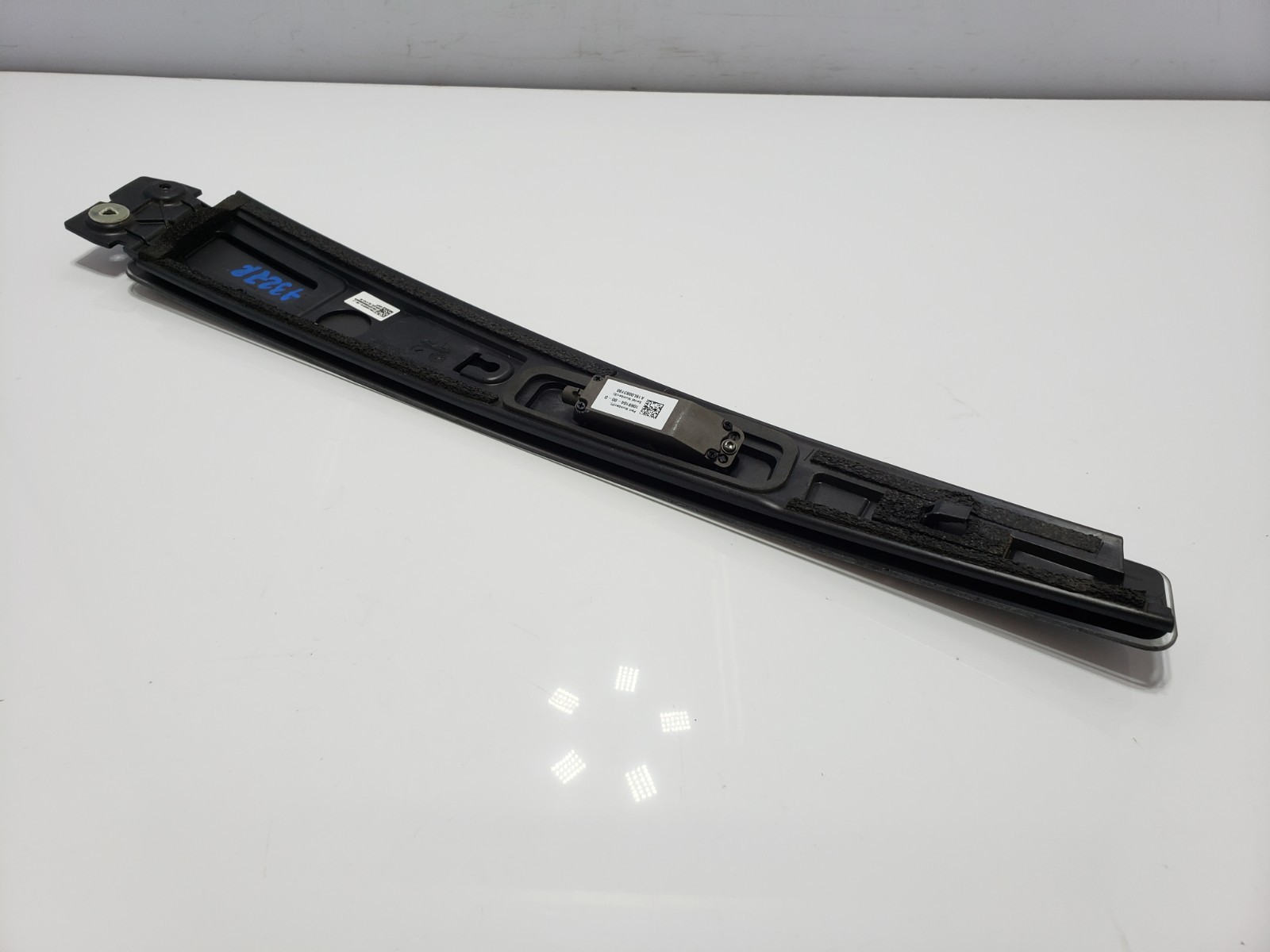 ✅ 16-20 OEM Tesla Model X Front Right Passenger B Pillar Trim Glass W/ Camera