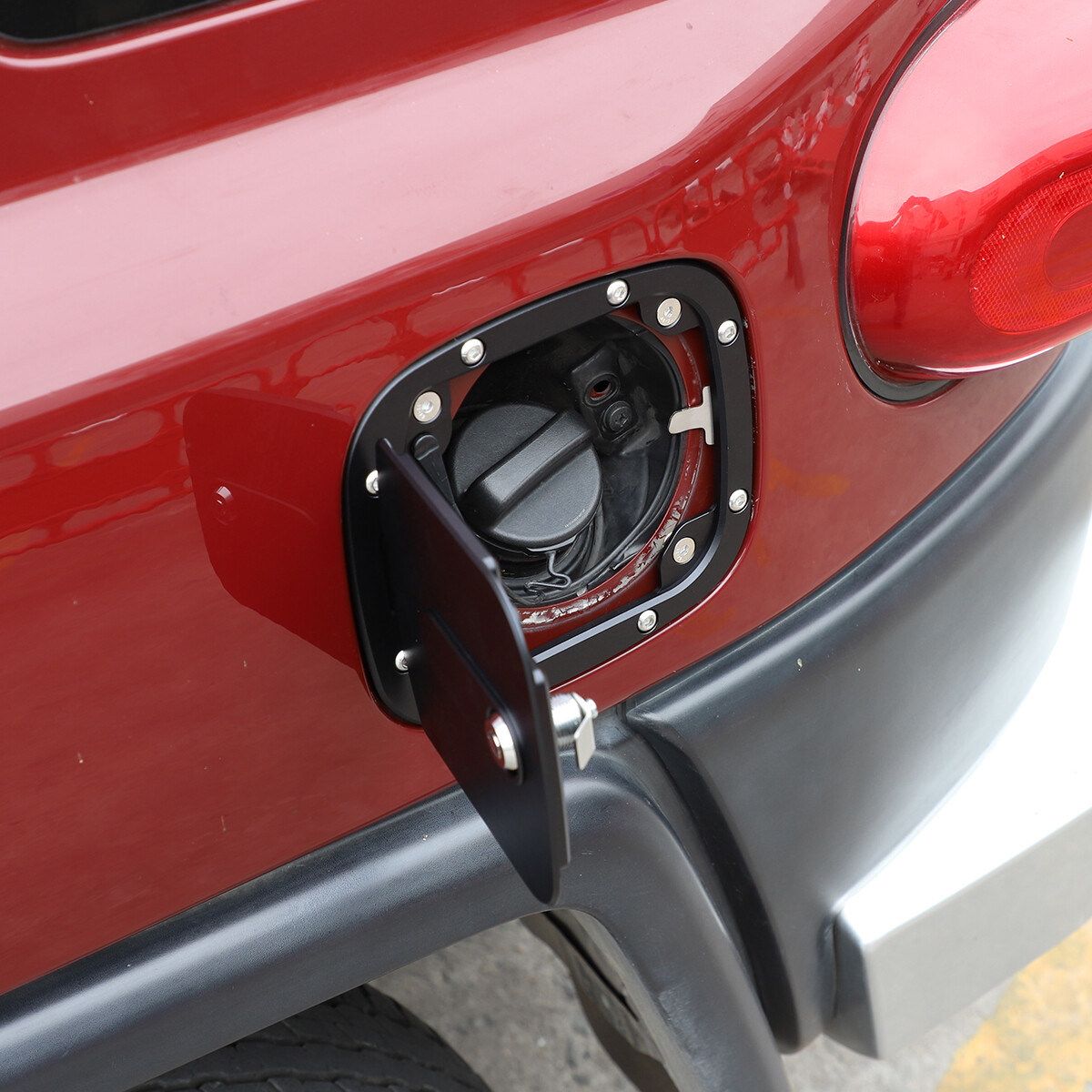 Replace Black Alloy Fuel Tank Cap Outer Cover Trim For Toyota FJ Cruiser 2007-21
