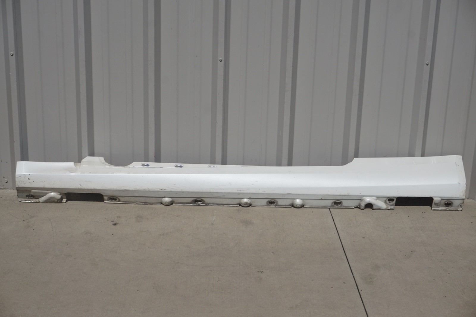 2011 – 2017 Mercedes E350 Convertible Base Left Side Rocker Panel Side Skirt OEM