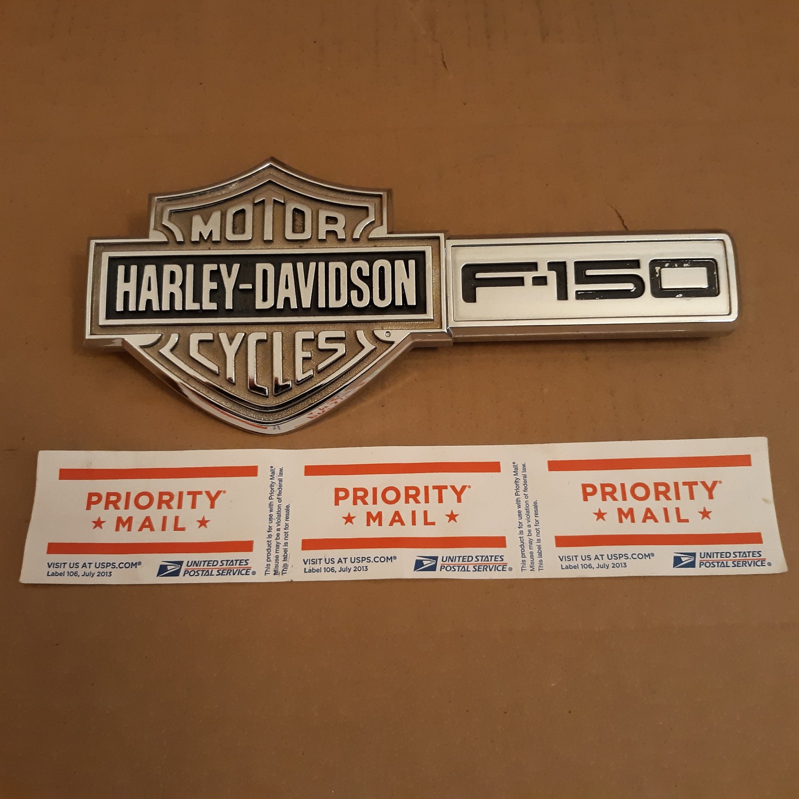 2006 Ford F150 HARLEY DAVIDSON Left Front Fender Emblem Nameplate Badge OEM