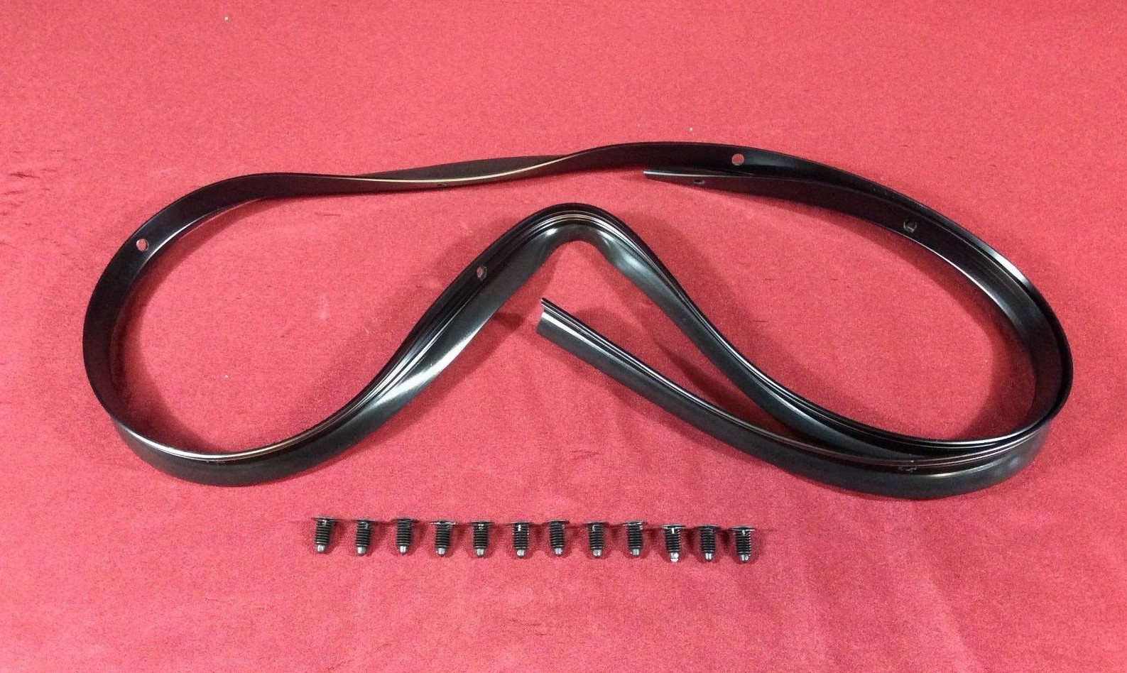 1973-1979 FORD TRUCK F-SERIES HOOD TO COWL SEAL WITH INSTALLATION HARDWARE