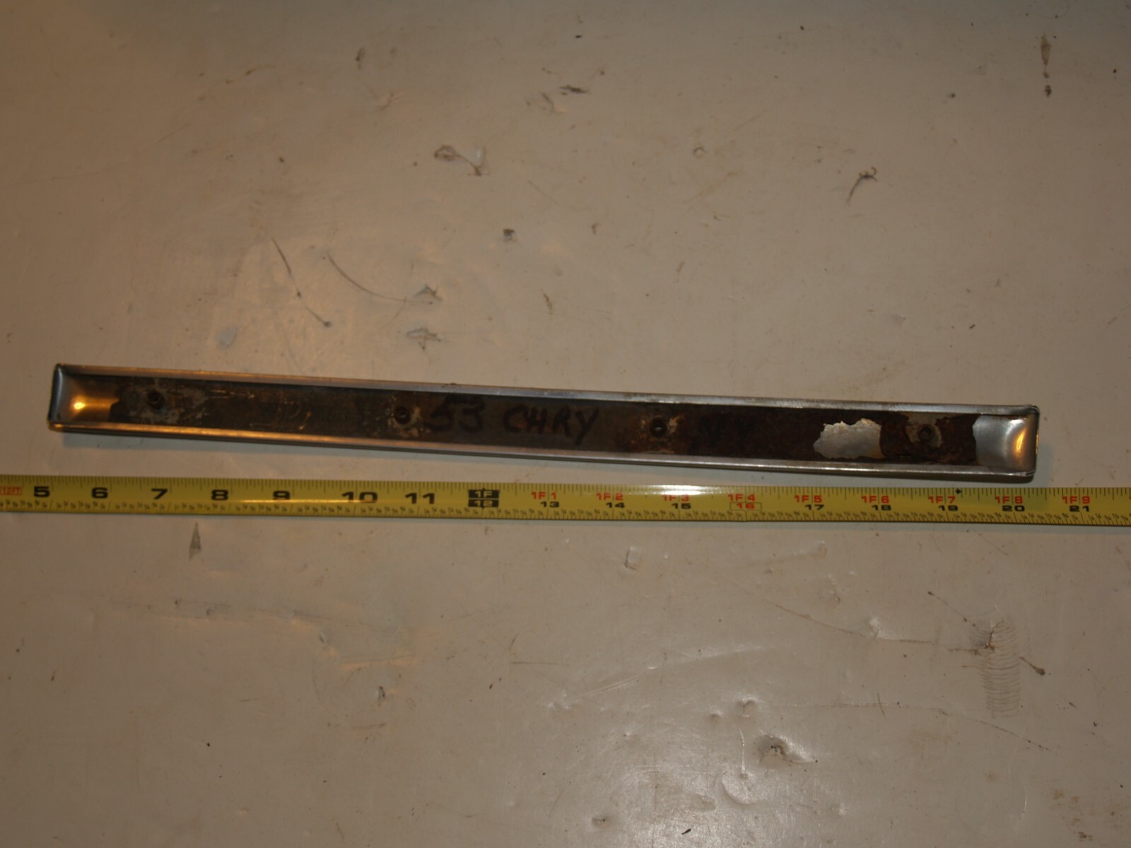 1953 Chrysler Chrome Trim – 15″ part – unknown model