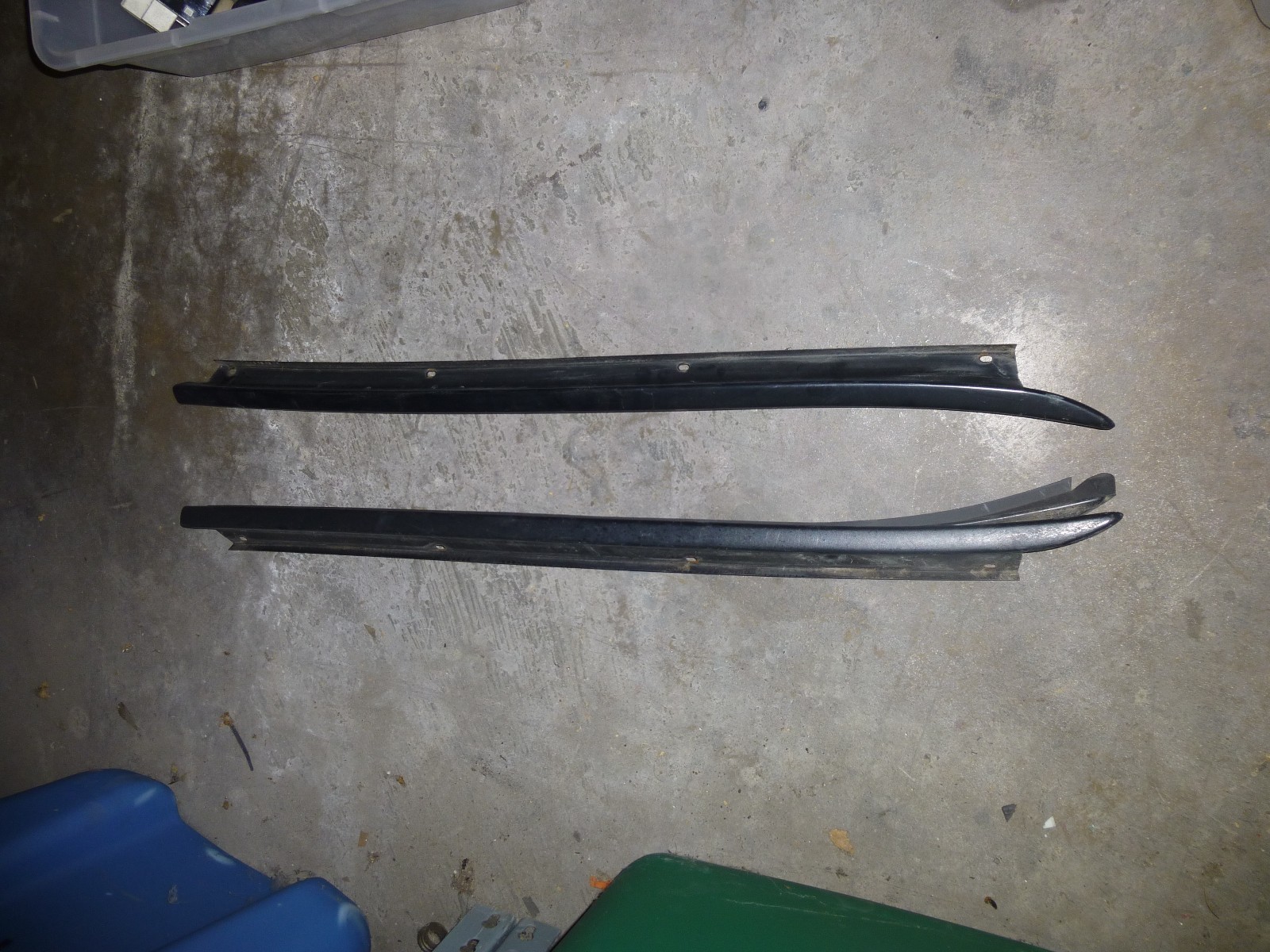 JAGUAR S TYPE 1999 2000 2001 2002 2003 2004 WINDSHIELD MOLDINGS