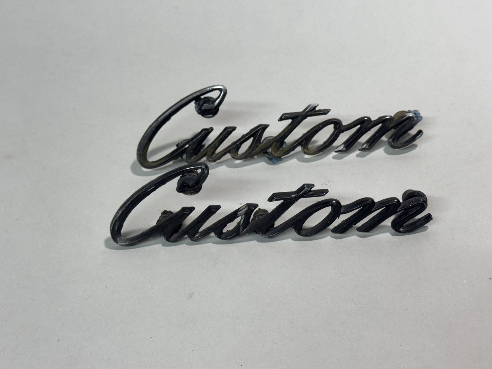 1968-72 Ford Custom Emblems Truck Pickup ORIGINAL C9AB-62291B620-C with nuts.