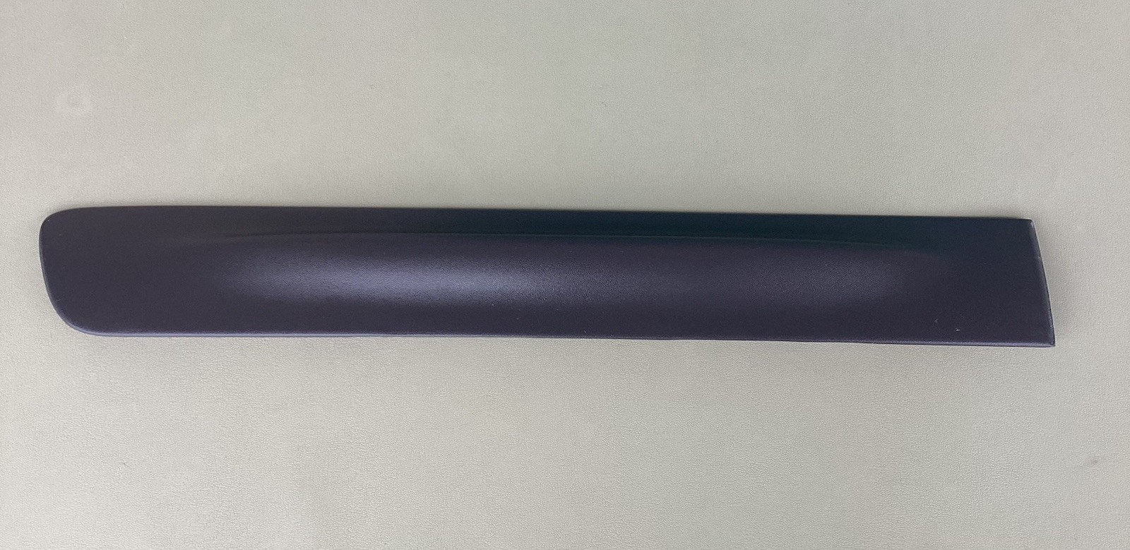 2002-2004 Jeep Liberty Passenger Side Rear Door Trim Molding Dark Grey OEM *