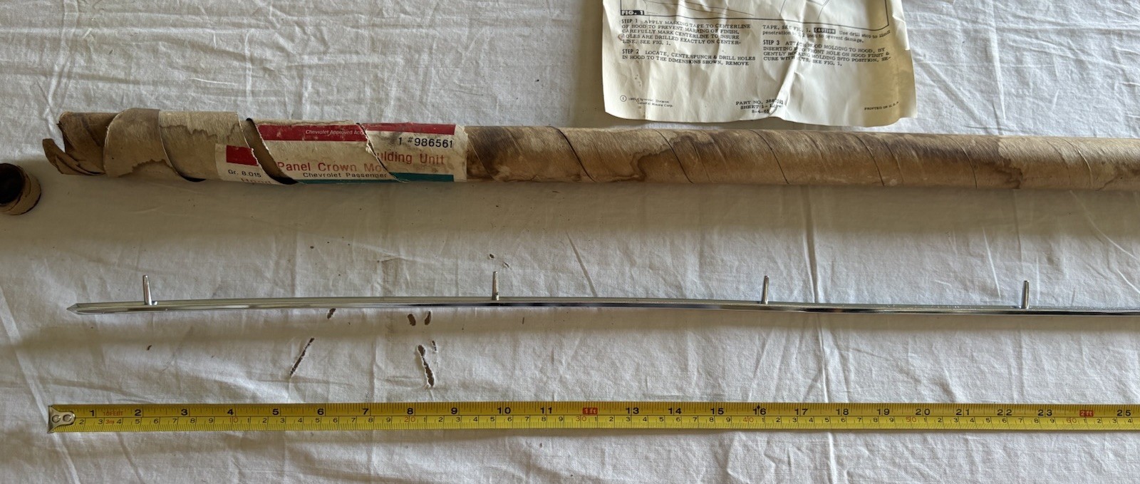 NOS Chevrolet 1966 Chevy Impala Bel Air Biscayne Hood Crown Moulding Unit 986561