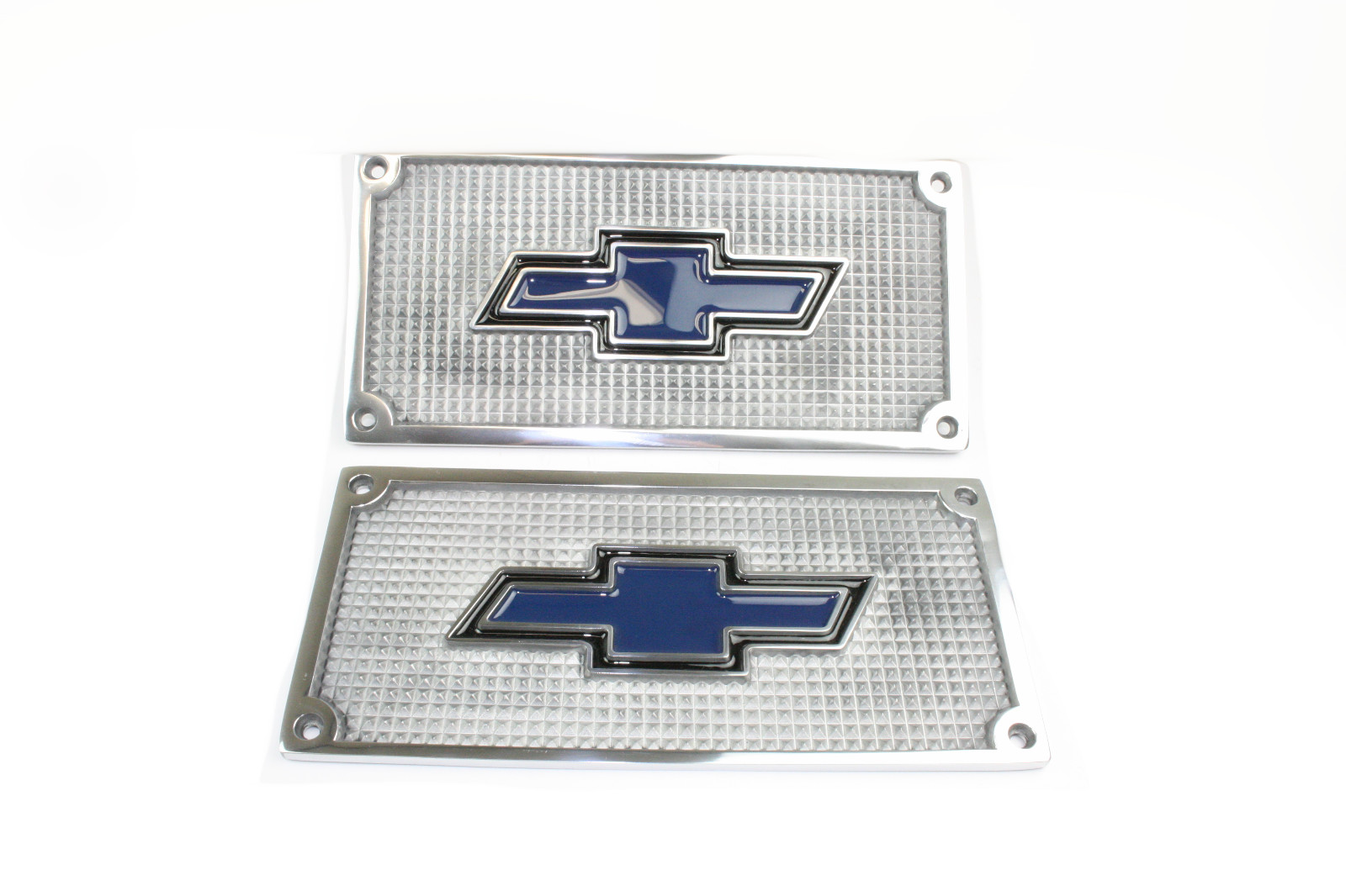 1985 1986 1987 CHEVY TRUCK STEP PLATES W/BOWTIE POLISHED ALUMINUM # C-16400-AS