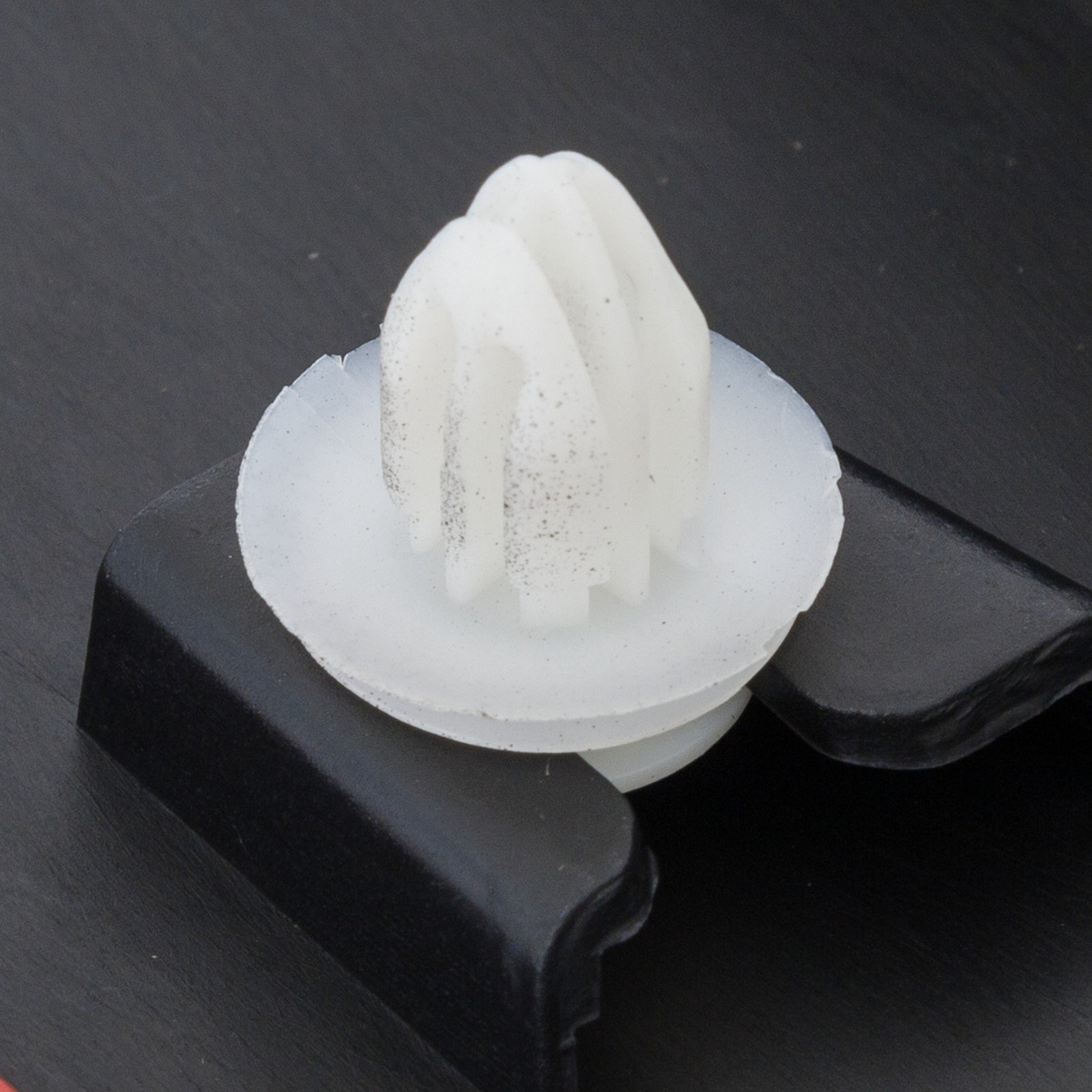 FRONT DRIVER SIDE WHEEL ARCH TRIM; MADE OF PP PLASTIC