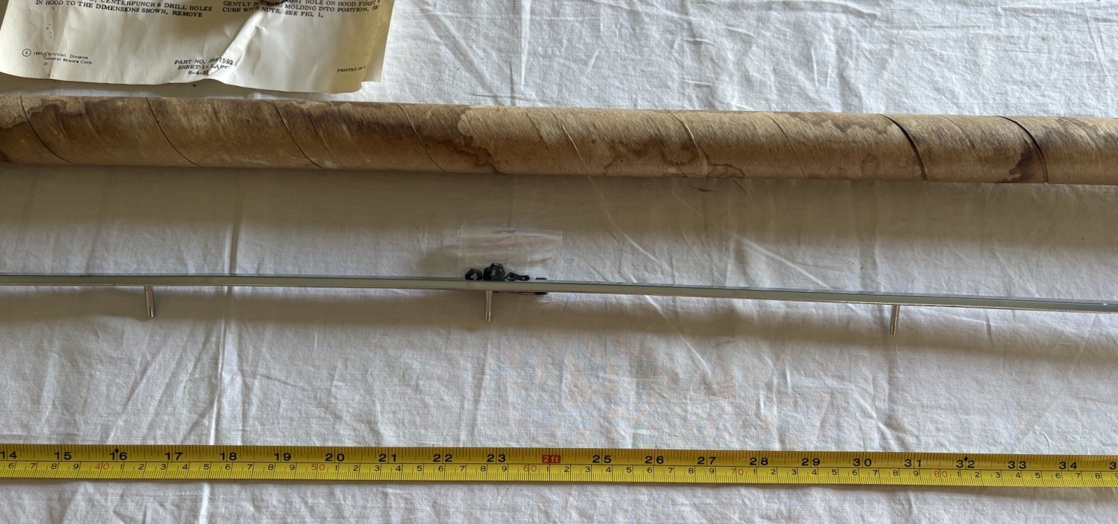 NOS Chevrolet 1966 Chevy Impala Bel Air Biscayne Hood Crown Moulding Unit 986561