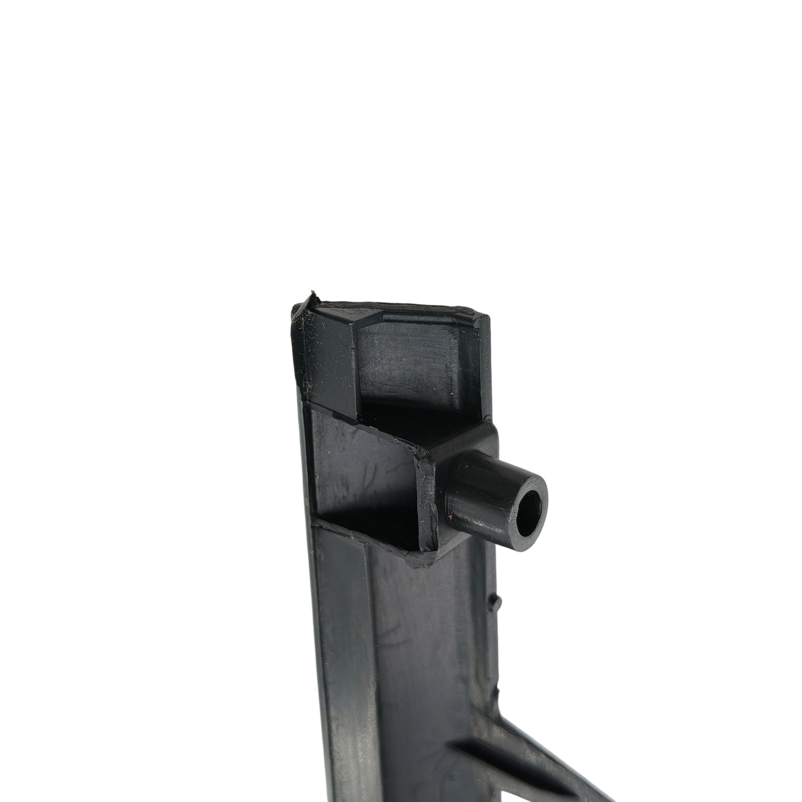 For 24-25 Hyundai Elantra Front Right Side Bumper Face Bar Trim Molding Step Pad