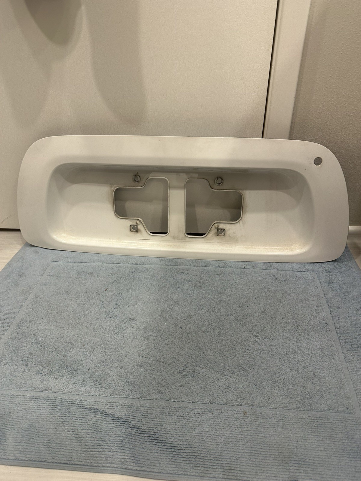 2001 – 2007 Toyota Sequoia Rear Lift Gate Hatch License Plate Trim White OEM