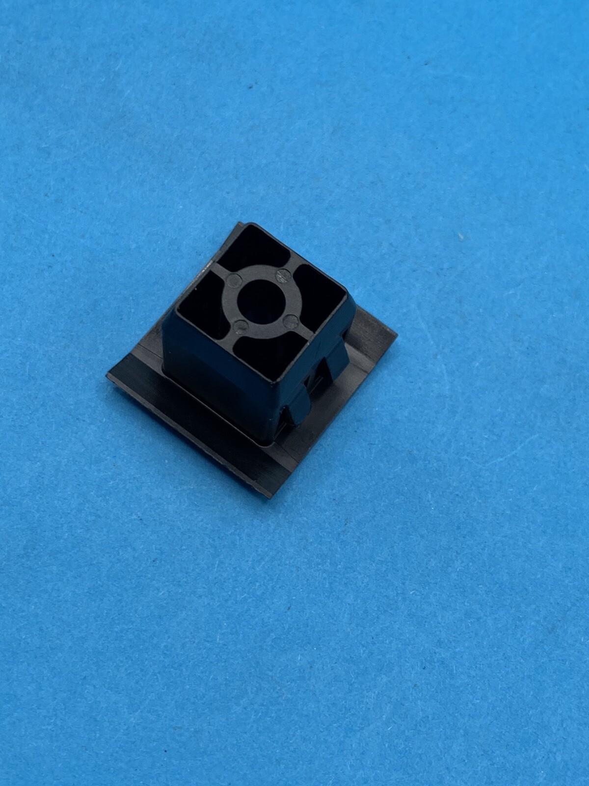 (Pack of 4) Headlight Grommets Special Retainer Nuts Clips for Ford W712160-S300