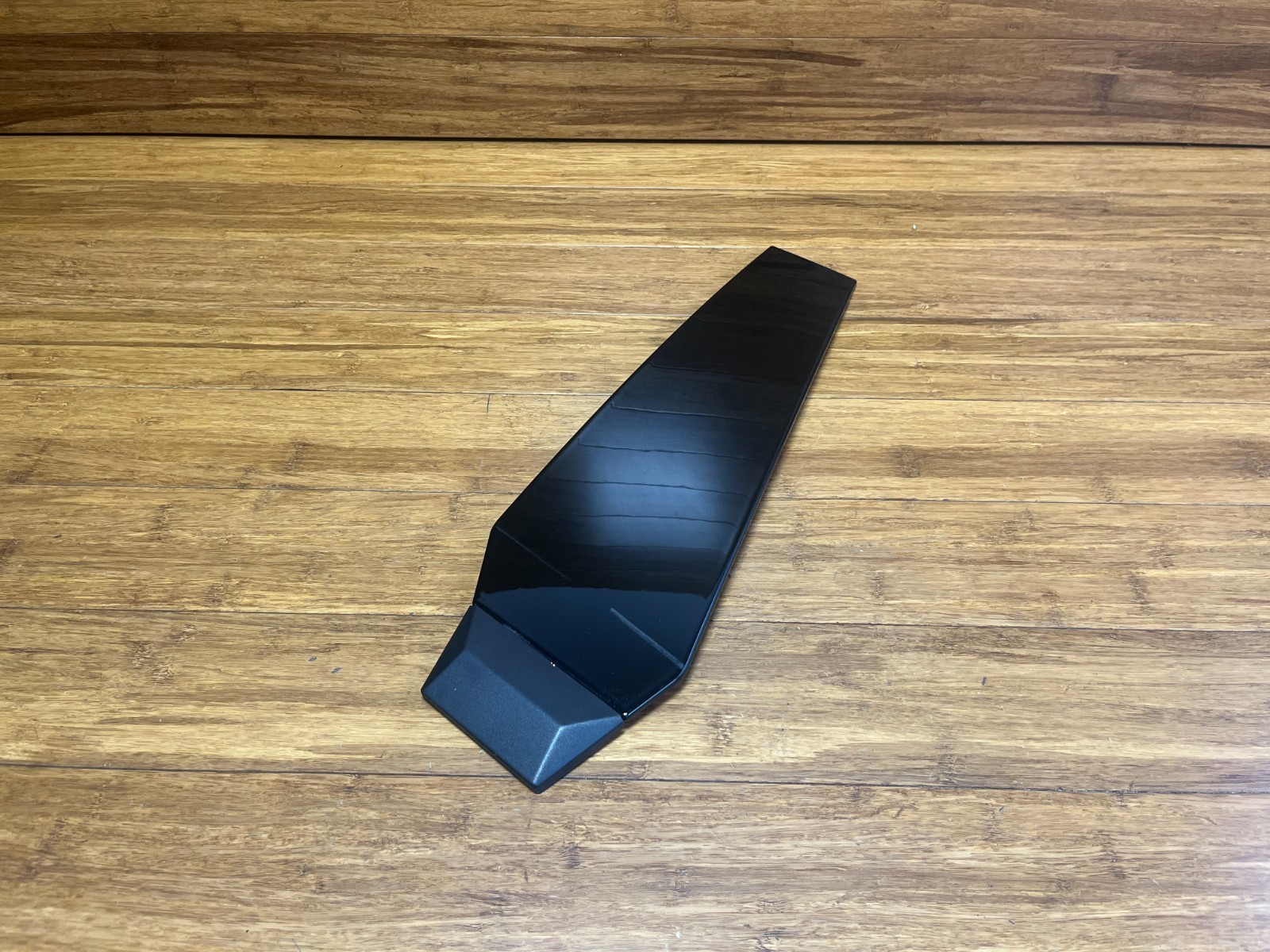2019-2026 Audi A7 4К8 Front Right Side Door B-Pillar Trim Molding OEM *NOTE*