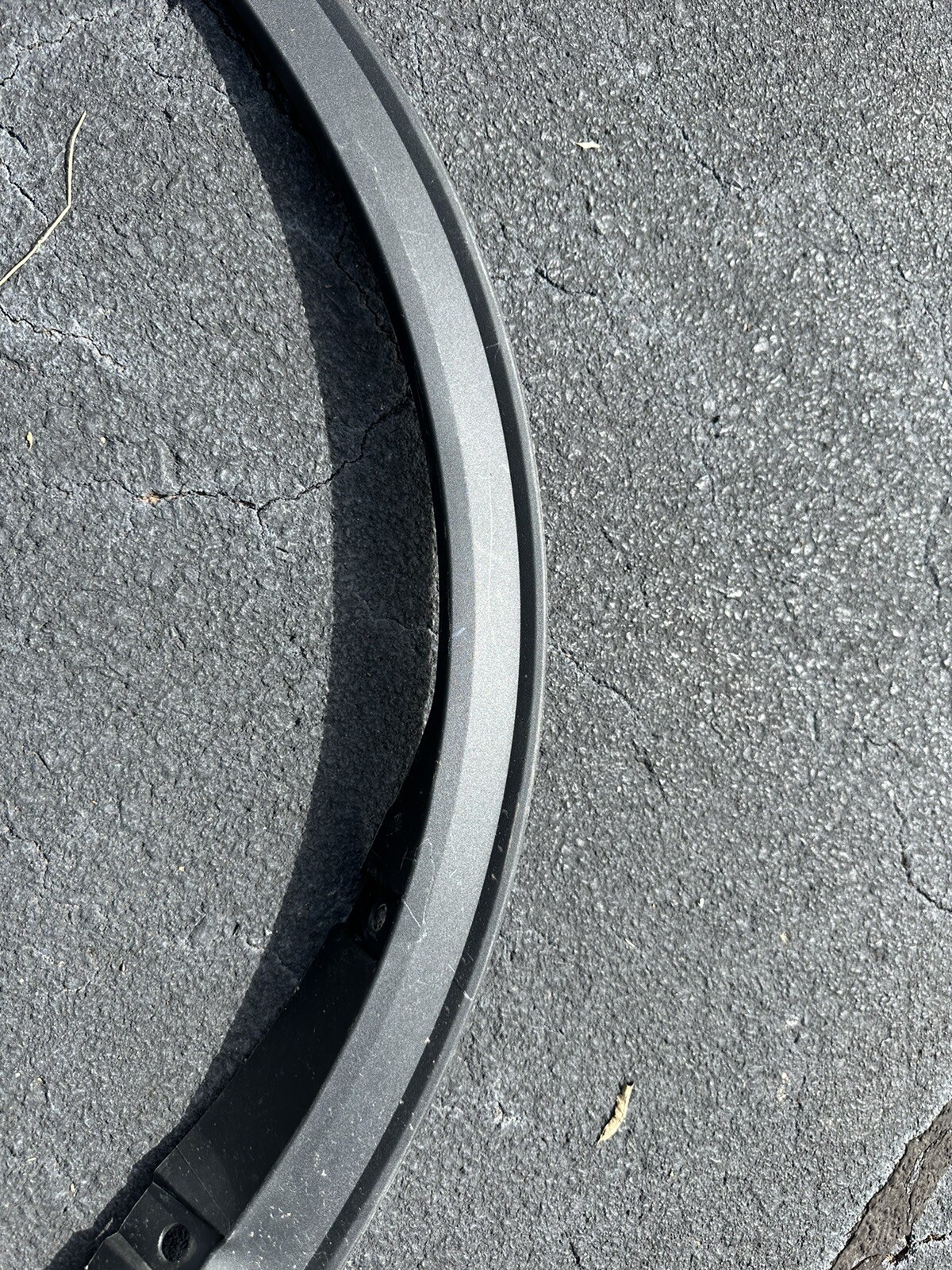 2020-2022 FORD ESCAPE FRONT LEFT DRIVER SIDE FENDER WHEEL ARCH FLARE MOLDING OEM
