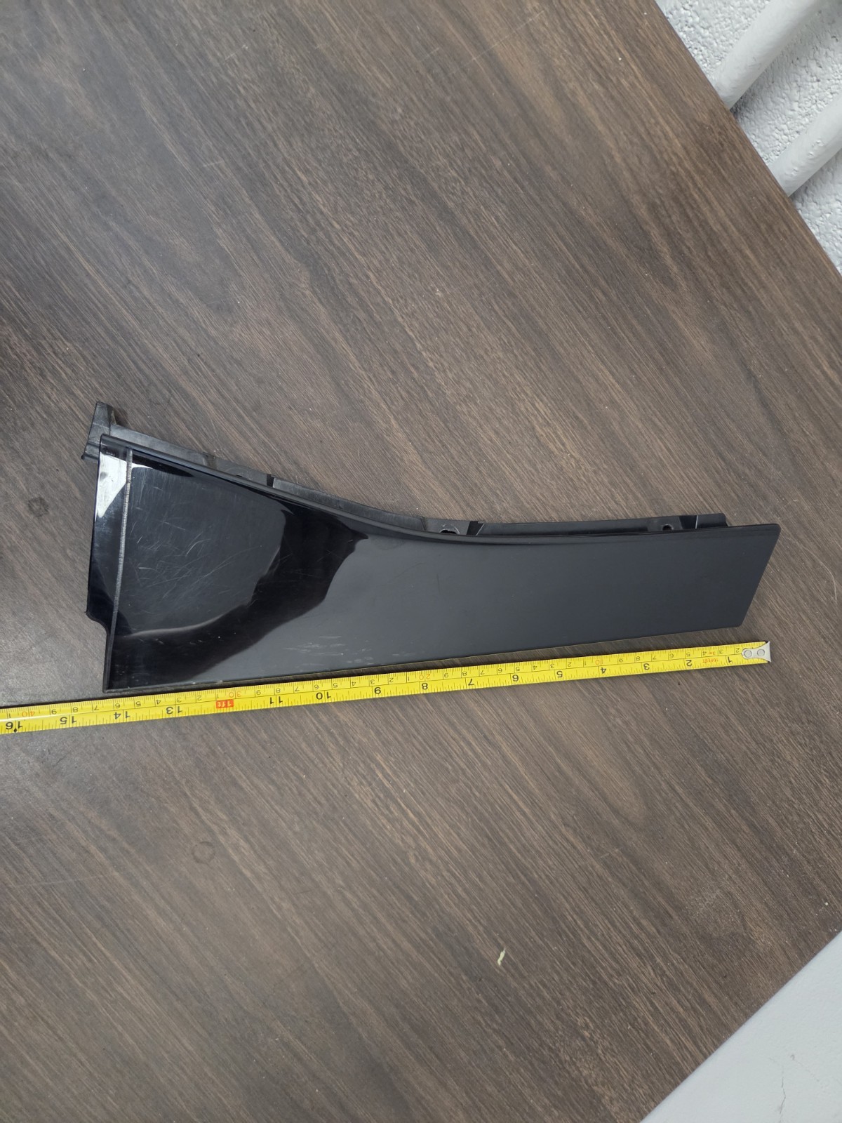 2013-2019 FORD ESCAPE REAR LEFT DOOR WINDOW PILLAR REARWARD APPLIQUE OEM