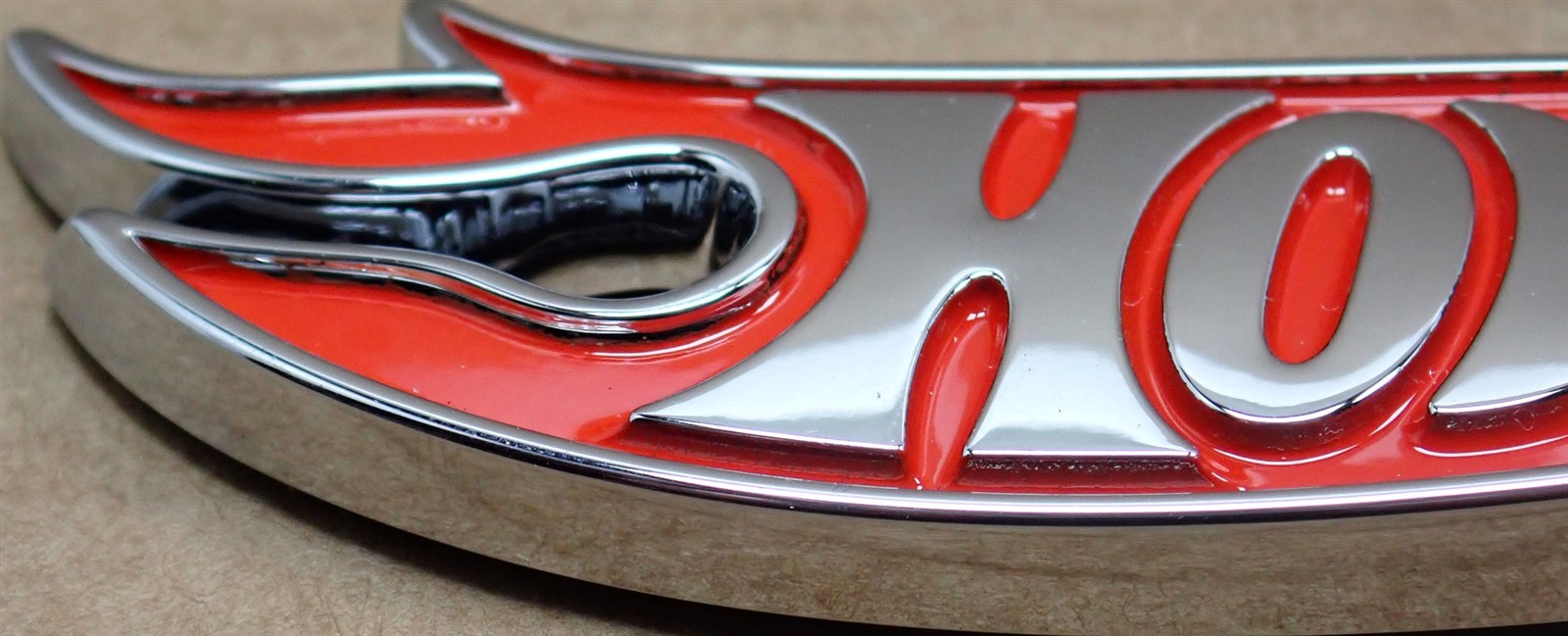 2013 Chevrolet Camaro HOT WHEELS Rear Trunk Emblem GM Part 22937305 OEM Factory