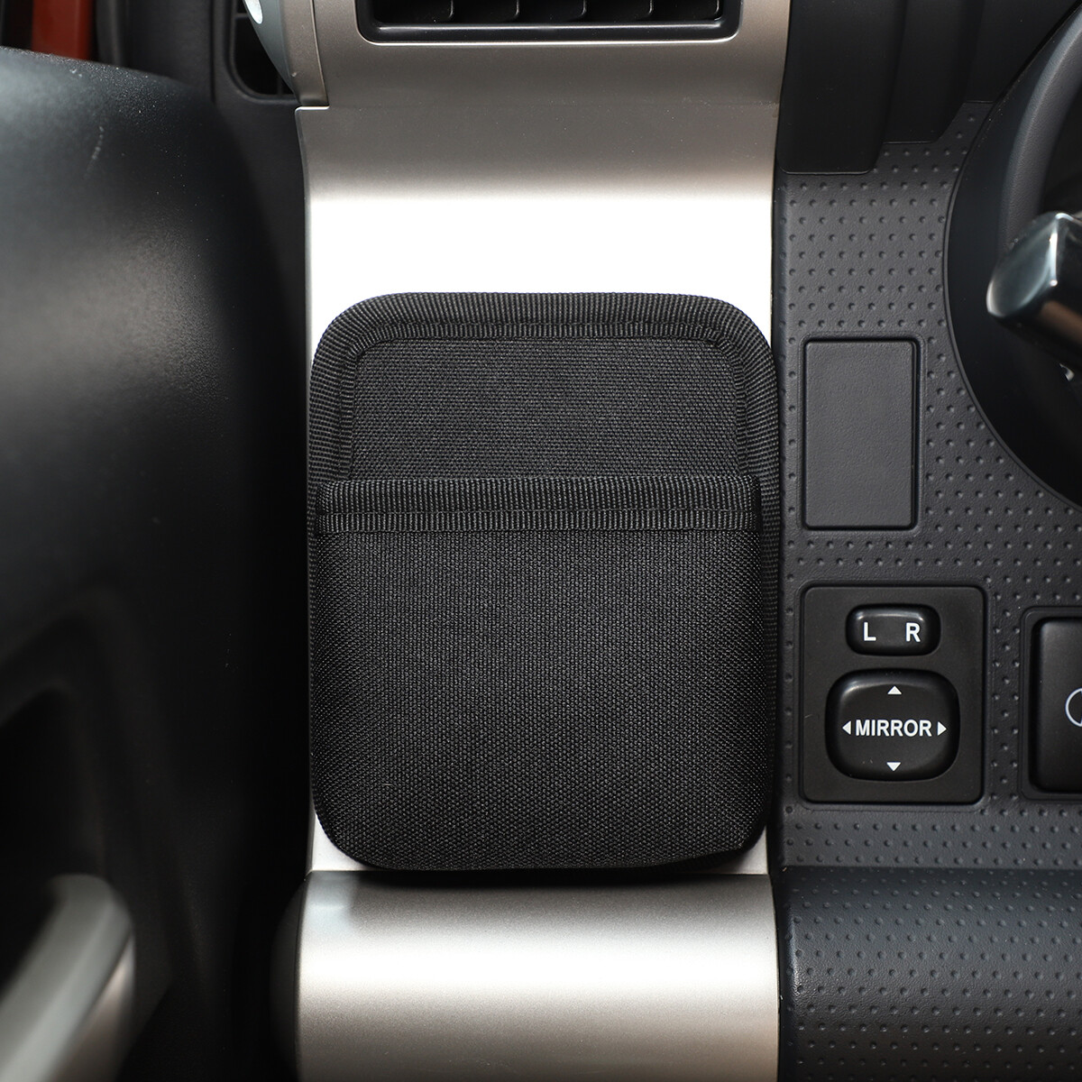 Car Accessories Organizer Air Outlet Storage Bag For Toyota FJ Cruiser 2007-21